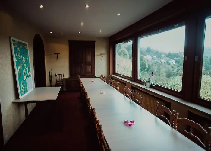 Les Genets La-Roche-en-Ardenne